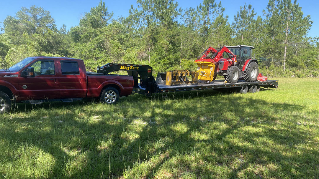 The right Bush Hogging Trailer for Equipment